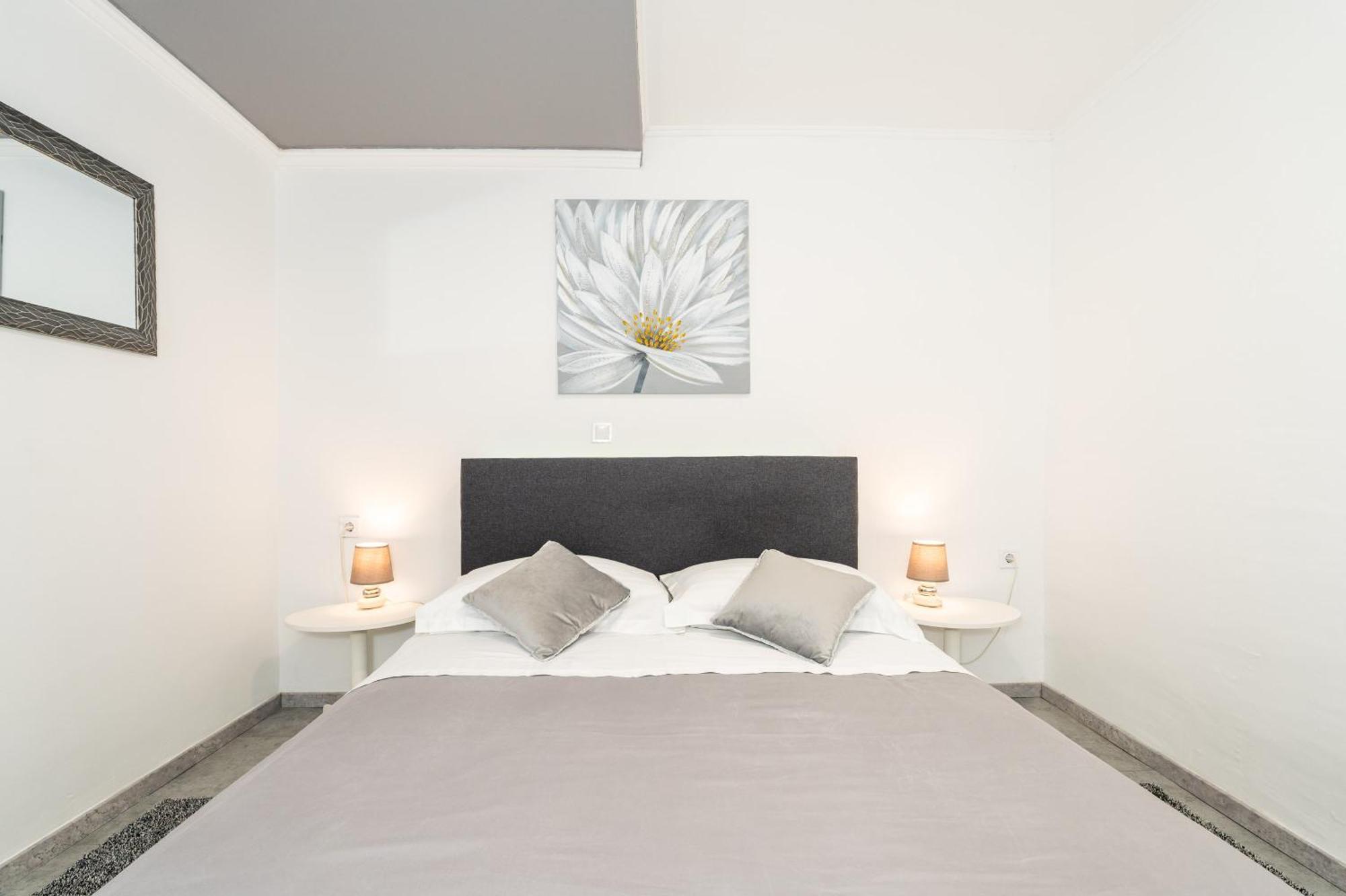 Lapad Sunshine Apartment ดูบรอฟนิก ภายนอก รูปภาพ