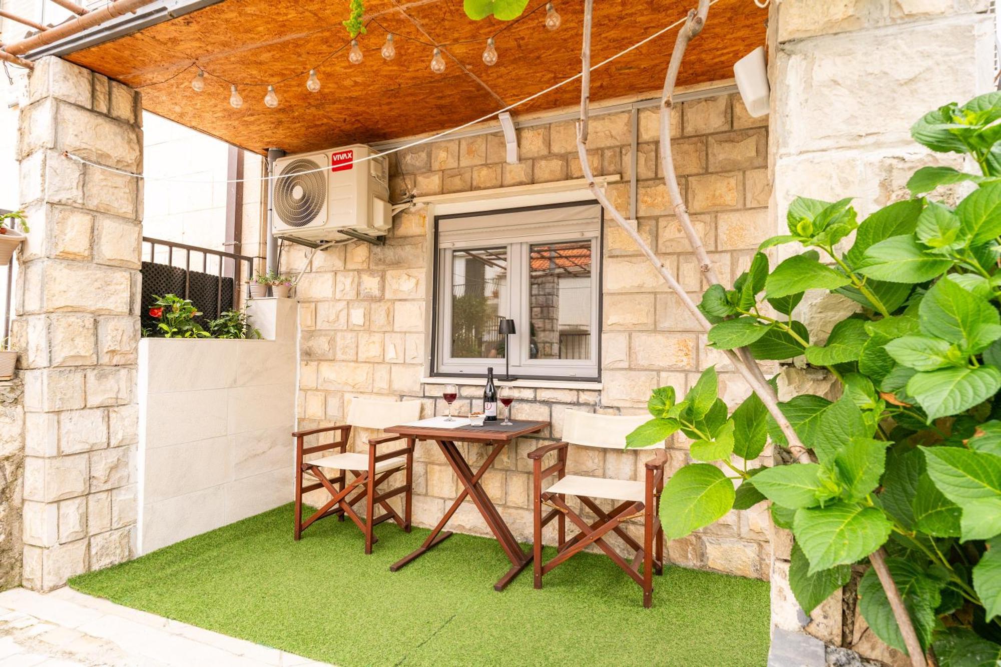 Lapad Sunshine Apartment ดูบรอฟนิก ภายนอก รูปภาพ